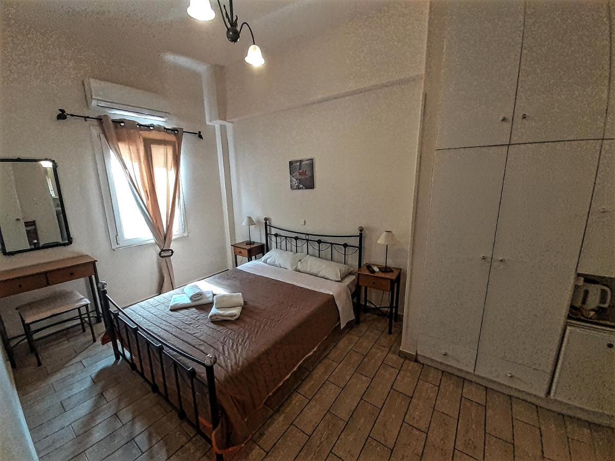 Central 9 Rooms Ermoupoli Dış mekan fotoğraf
